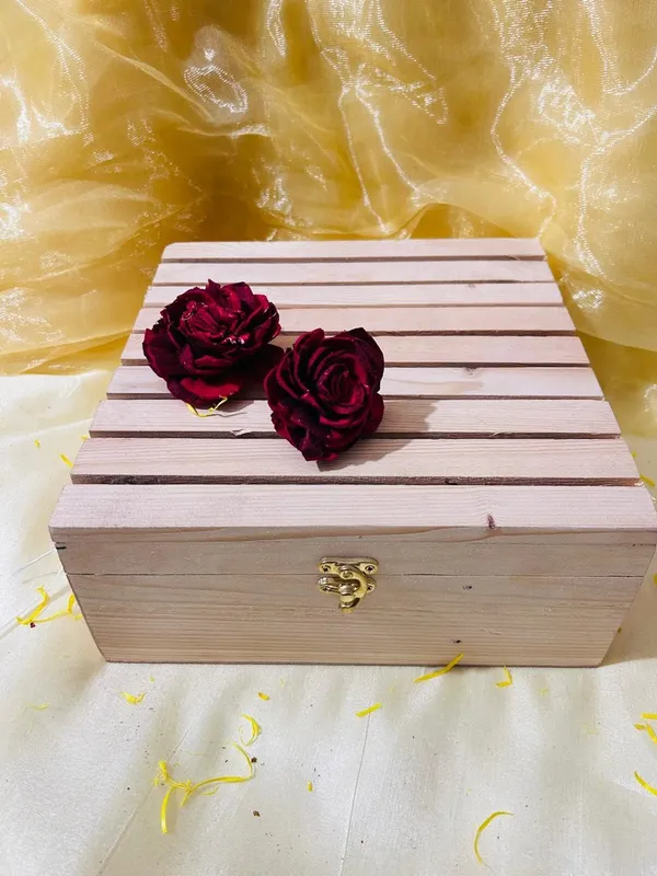 Pine_Wood_Gift_Box_Gift_Hamper_Box_Storage_Box,_Packing_Gifting_Hamper_Box_Wedding_Return_Gift,_Gift_Packaging_Box_(10X10X4_25x25x10_CM)
