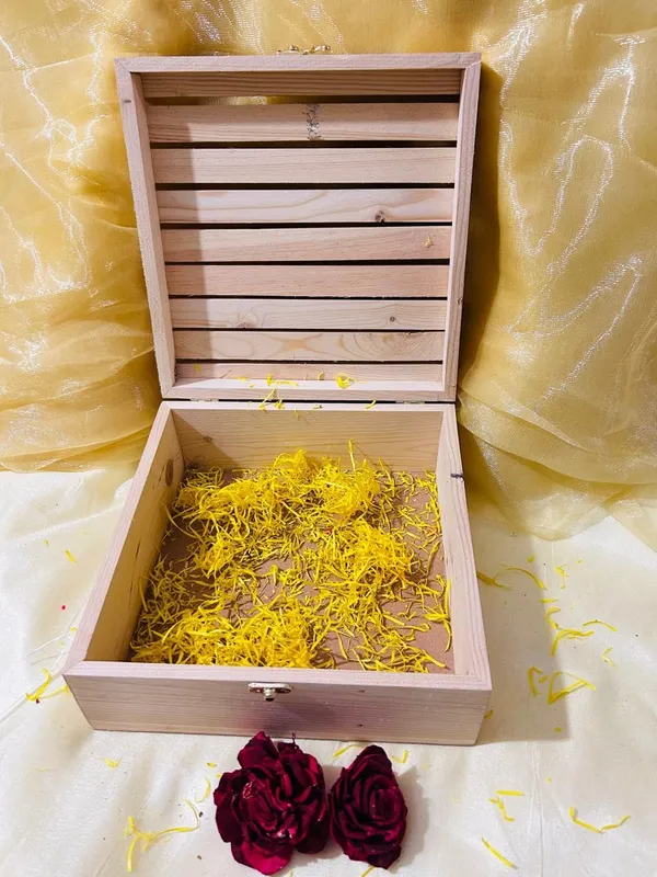 Pine_Wood_Gift_Box_Gift_Hamper_Box_Storage_Box,_Packing_Gifting_Hamper_Box_Wedding_Return_Gift,_Gift_Packaging_Box_(10X10X4_25x25x10_CM)