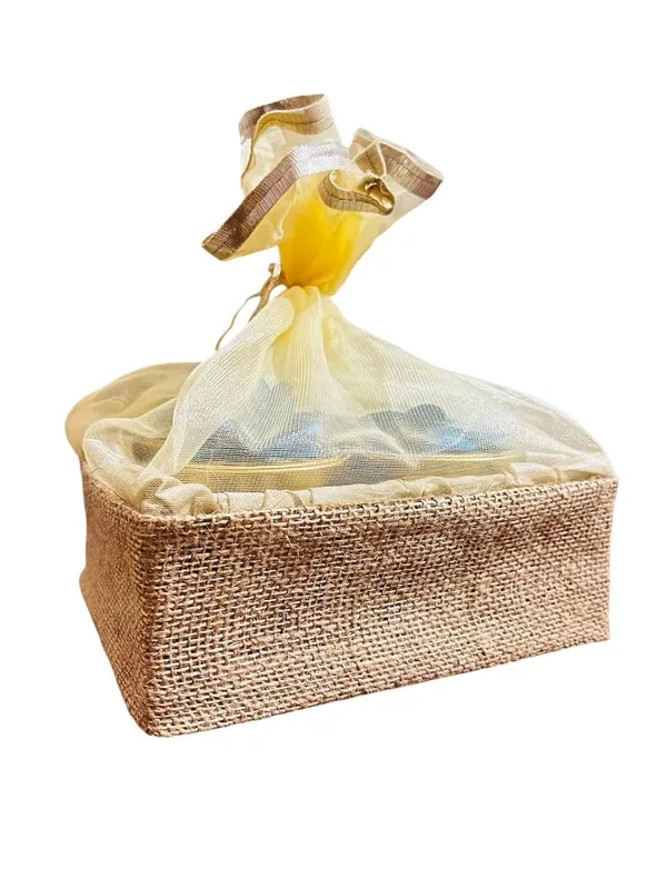 Eco-_Friendly_Jute_Gift_Hamper_Basket_Tray_Handcrafted_Corporate_Gift_Box_Wedding/Event_Including_With_Net_Decoration_Natural_Jute_(Size-20X20X7.6)