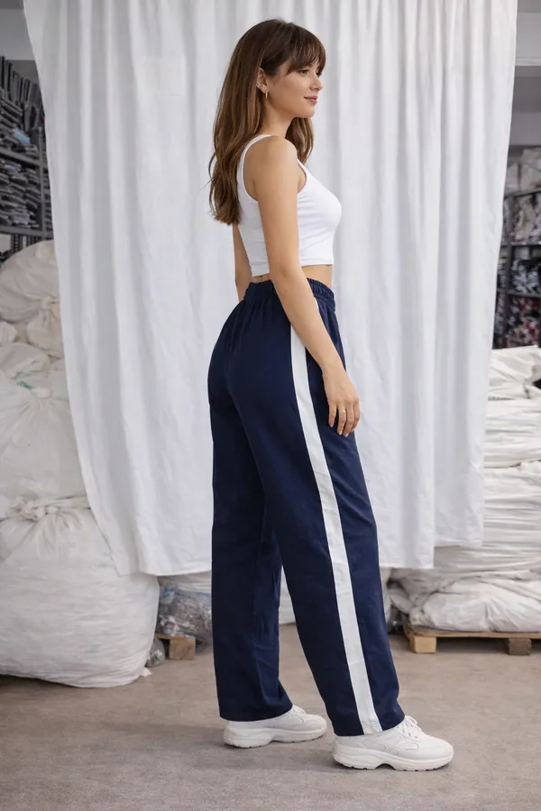 Women_track_pant_loose_fit_trouser_