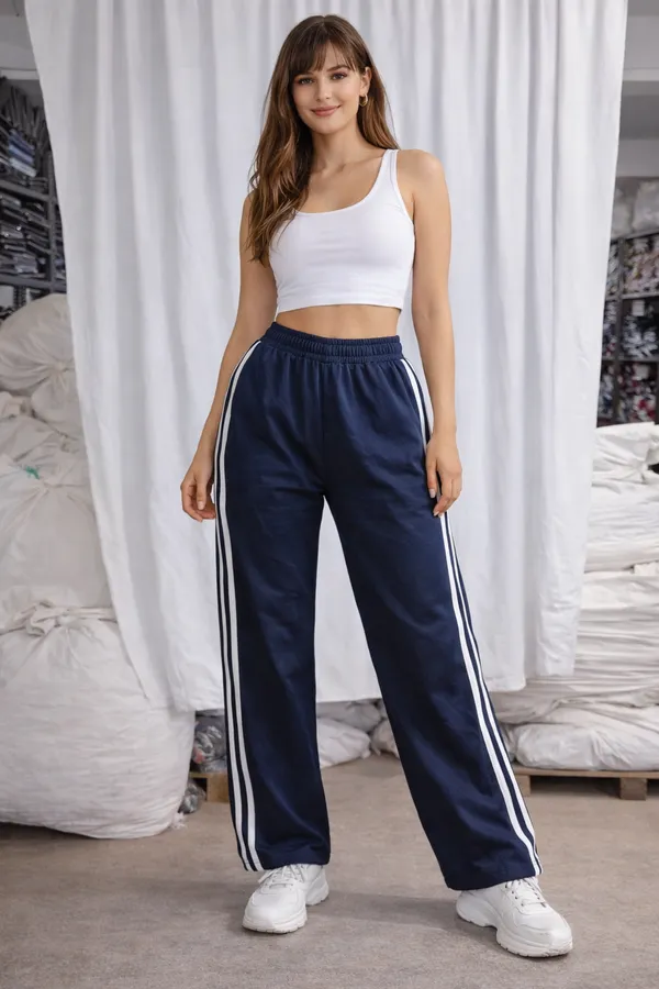 Women_track_pants_and_trouser_s