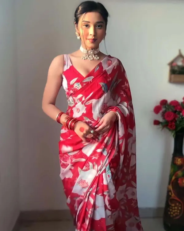 Marron_Color_1-Minute_Ready_To_Wear_Georgette_Saree_With_Blouse_Piece