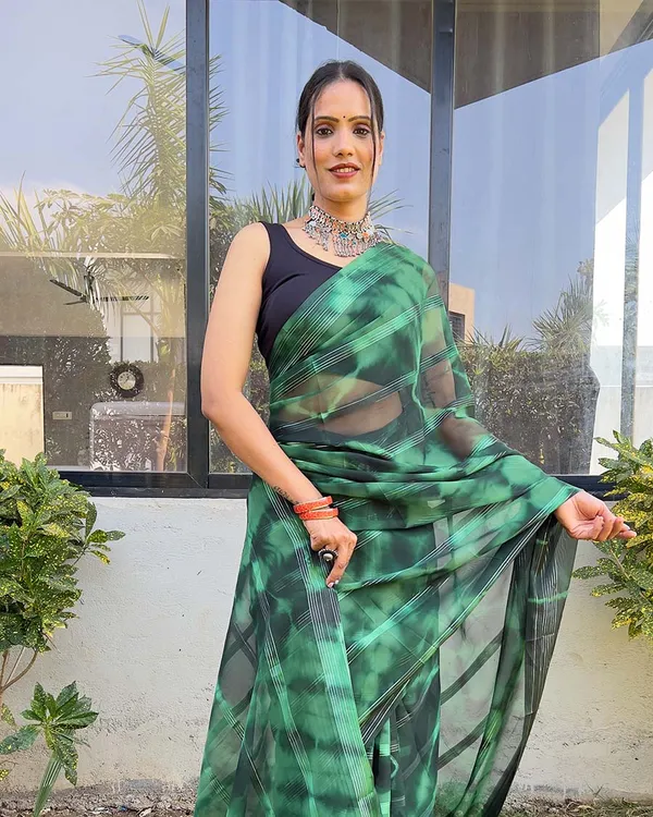 Green_color_1-Minute_Ready_To_Wear_Naylon_Saree_With_Blouse_Piece