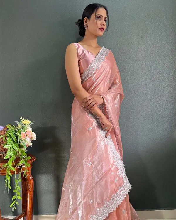 Peach_Color_1_-_Minute_Ready_to_Wear_Choo_Silk_Saree_with_Unstitch_Blouse_Piece