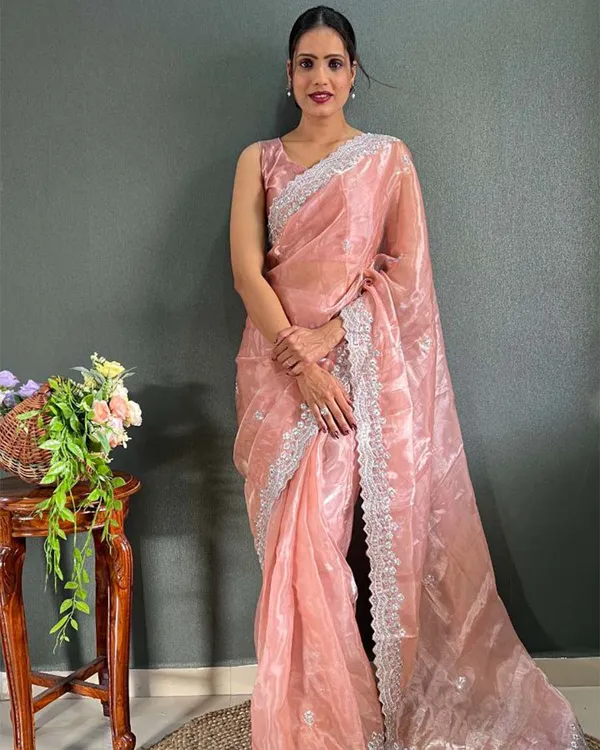 Peach_Color_1_-_Minute_Ready_to_Wear_Choo_Silk_Saree_with_Unstitch_Blouse_Piece