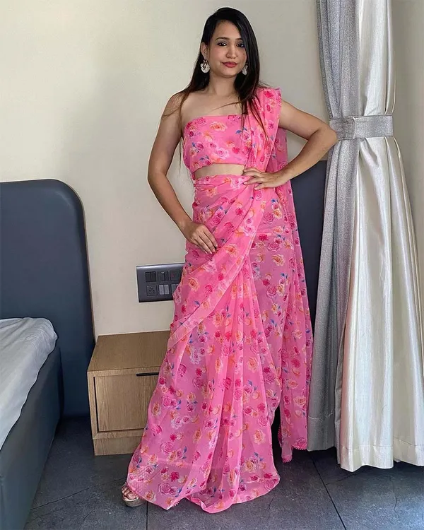 Pink_Color_1-Minute_Ready_To_Wear_Georgette_Saree_With_Blouse_Piece