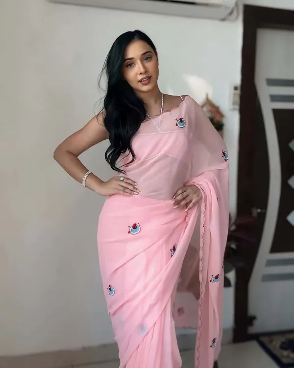Calm_Pink_Color_1-Minute_Ready_To_Wear_Georgette_Saree_With_Blouse_Piece