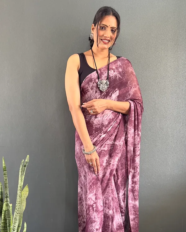 Purple_Color_1-Minute_Ready_To_Wear_Georgette_Saree_With_Blouse_Piece