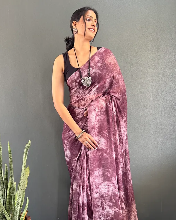 Purple_Color_1-Minute_Ready_To_Wear_Georgette_Saree_With_Blouse_Piece