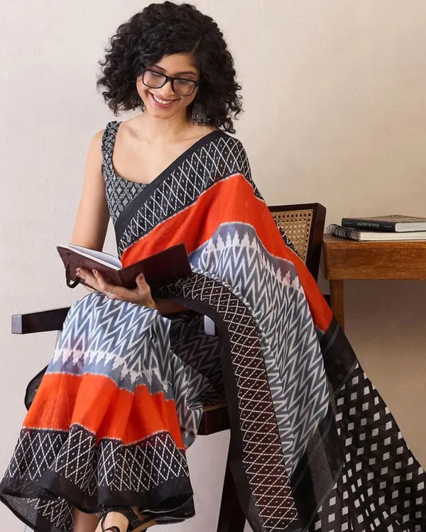 Black_Color_Mulmul_Cotton_1_-_Minute_Ready_to_Wear_Saree_with_Pocket_and_Blouse_Piece