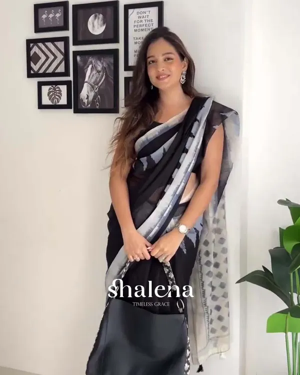 Midnight_Snow_-_Black_1-Minute_Ready_to_Wear_Saree_with_White_Accent_Border_and_Black_Blouse