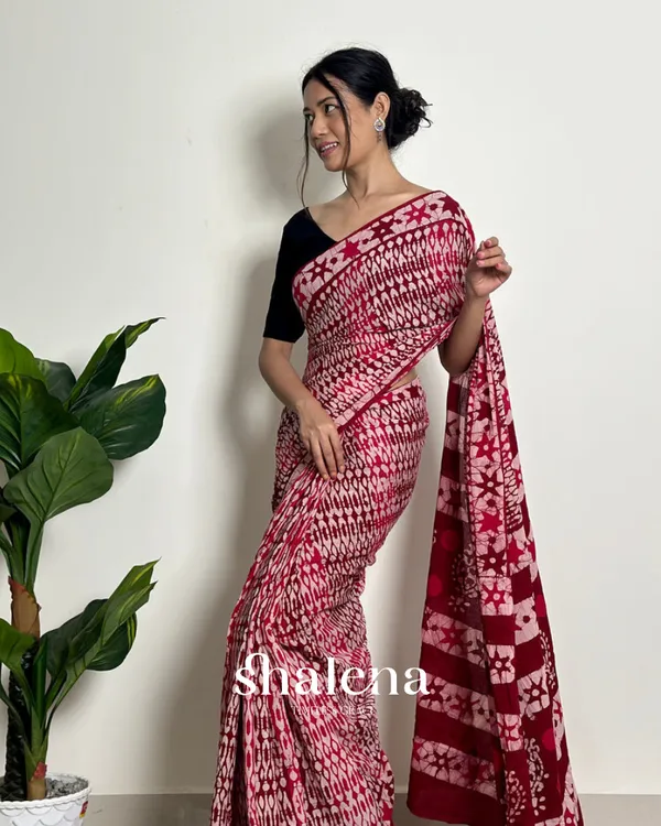 Maroon__Color_1_Minute_Ready_To_Wear_Mulmul_Cotton_Digital_Printed_Saree_With_Pocket