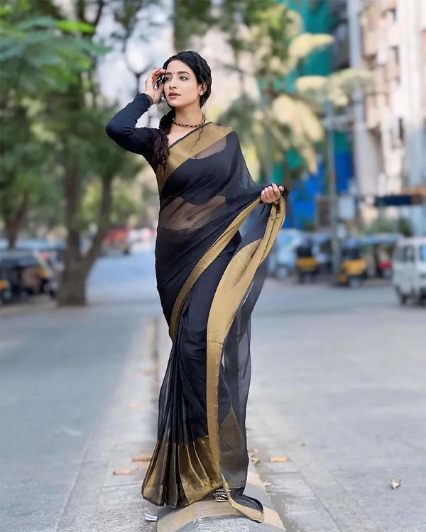 Black_Color_1-Minute_Ready_To_Wear_Georgette_Saree_With_Blouse_Piece
