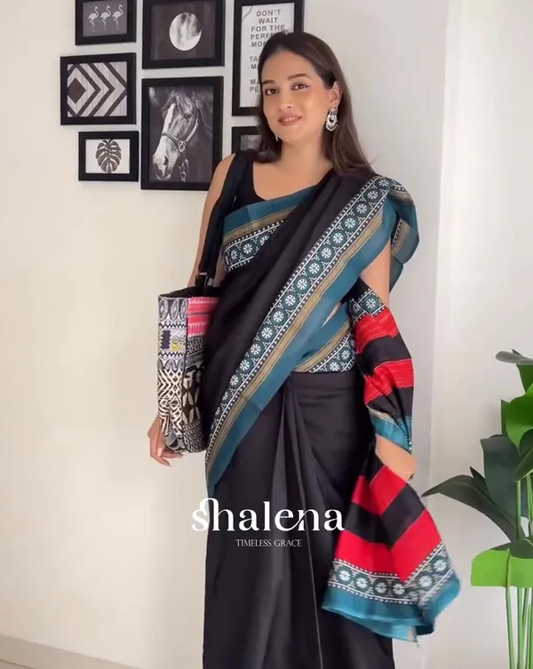 Dark_Horizon_-_Black_Linen_1-Minute_Ready_to_Wear_Saree_with_Blue_Border_&_Matching_Blouse