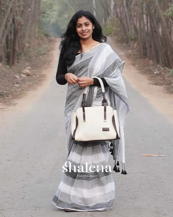 Silver_Shadow_-_Grey_&_White_Linen_1-Minute_Ready_to_Wear_Saree_with_Black_Blouse_Piece