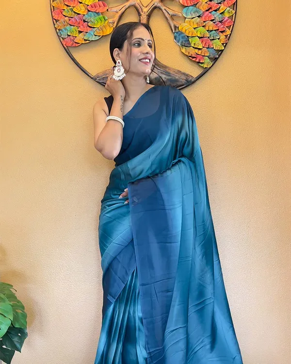 Blue_Color_1-Minute_Ready_To_Wear_Georgette_Saree_With_Blouse_Piece