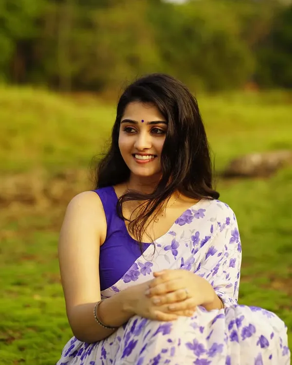 Purple_Color_1-Minute_Ready_To_Wear_Georgette_Saree_With_Blouse_Piece