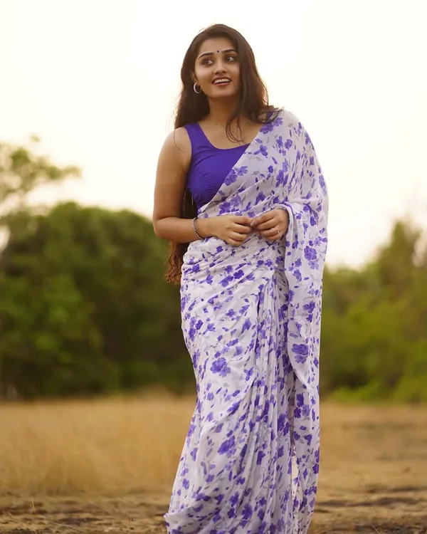 Purple_Color_1-Minute_Ready_To_Wear_Georgette_Saree_With_Blouse_Piece