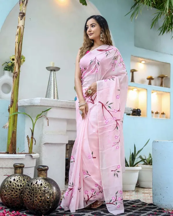 Pink_Color_1-Minute_Ready_To_Wear_Georgette_Saree_With_Blouse_Piece