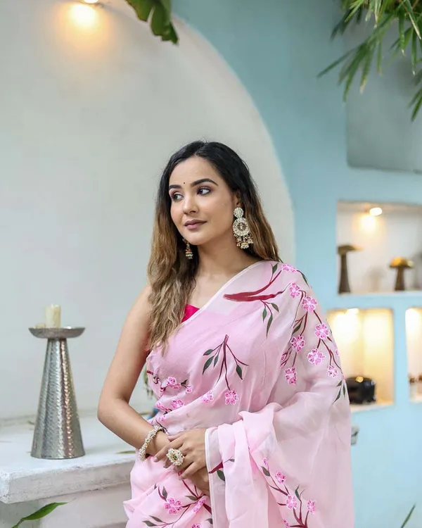 Pink_Color_1-Minute_Ready_To_Wear_Georgette_Saree_With_Blouse_Piece