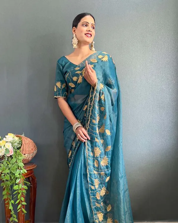 Blue_Color_1_-_Minute_Ready_to_Wear_Silk_Saree_with_Unstitch_Blouse_Piece