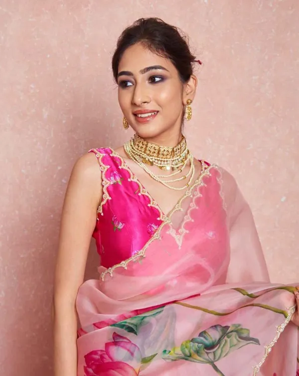 Light_Pink_Color_1-Minute_Ready_To_Wear_Organza_Silk_Saree_with_Moti_Embroidery_Work_&_Stitched_Blouse