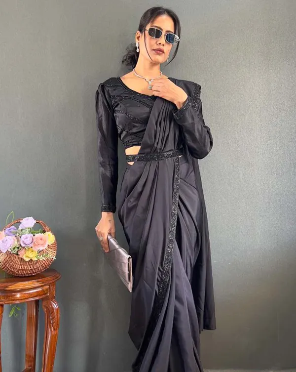 Black_Color_1_-_Minute_Ready_to_Wear_Natural_Silk_Saree_with_Fully_Stitch_Blouse_(Free_Size)_Up_to_44