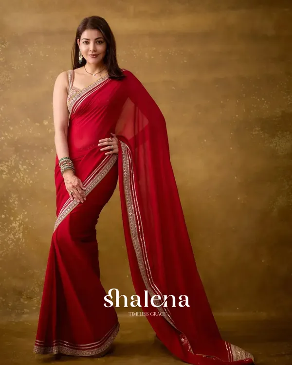 Excellent_Red_Rangoli_Silk_Saree_With_Inimitable_Blouse_Piece