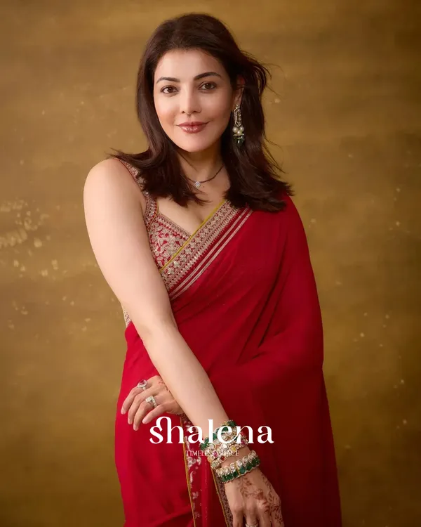 Excellent_Red_Rangoli_Silk_Saree_With_Inimitable_Blouse_Piece