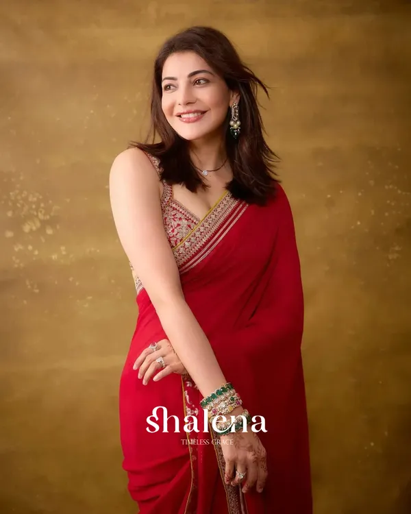 Excellent_Red_Rangoli_Silk_Saree_With_Inimitable_Blouse_Piece