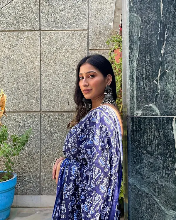 Blue_Color_Cotton_1_-_Minute_Ready_to_Wear_Saree_with_Blouse_Piece