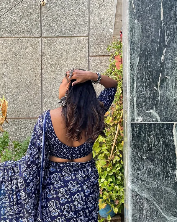 Blue_Color_Cotton_1_-_Minute_Ready_to_Wear_Saree_with_Blouse_Piece