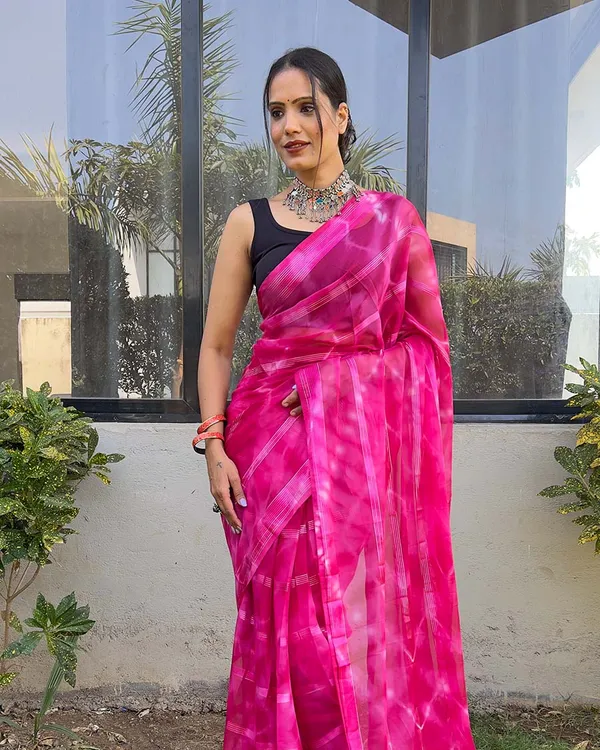 Pink_color_1-Minute_Ready_To_Wear_Naylon_Saree_With_Blouse_Piece