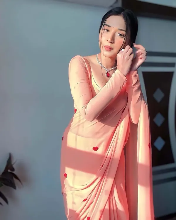 Light_Saffron_Color_1-Minute_Ready_To_Wear_Georgette_Saree_With_Blouse_Piece