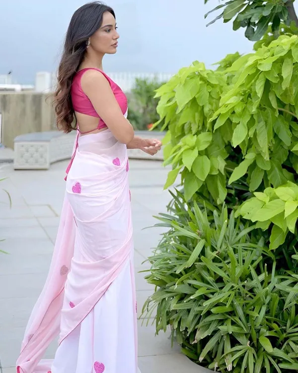 Calm_Pink_Color_1-Minute_Ready_To_Wear_Georgette_Saree_With_Blouse_Piece