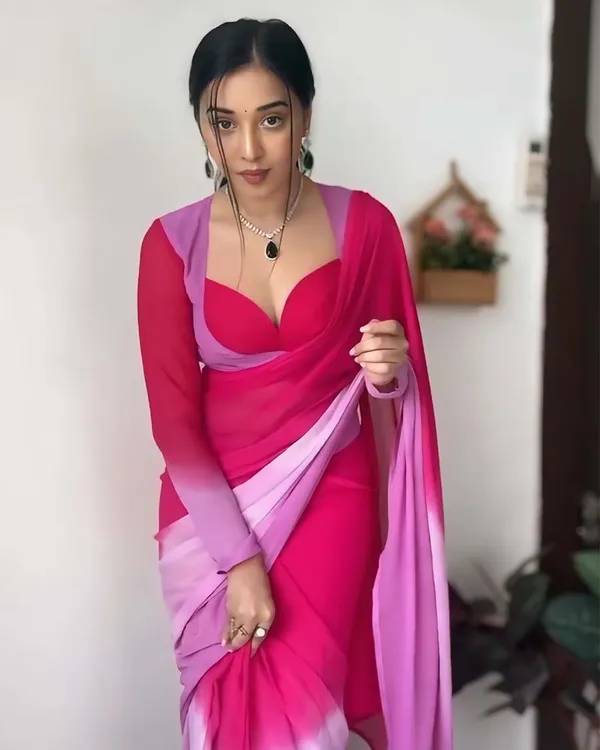 Pink_And_Calm_Pink_Color_1-Minute_Ready_To_Wear_Georgette_Saree_With_Blouse_Piece