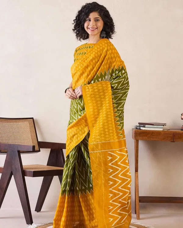 Green_And_Yellow_Color_Mulmul_Cotton_1_-_Minute_Ready_to_Wear_Saree_with_Pocket_and_Blouse_Piece