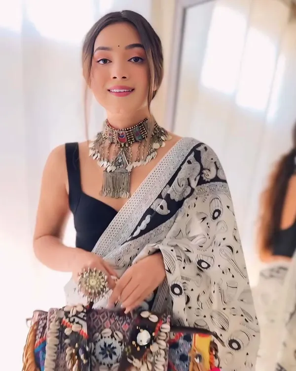 Grey_Color_1-Minute_Ready_To_Wear_Cotton_Saree_With_Blouse_Piece