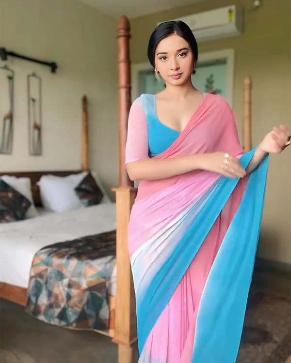 Dual_Color_1-Minute_Ready_To_Wear_Georgette_Saree_With_Blouse_Piece