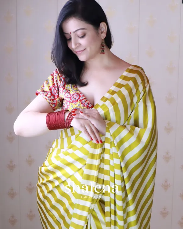 Mustard_Yellow_Color_1_Minute_Ready_to_Wear_Digitial_Printed_Crape_Silk_Saree