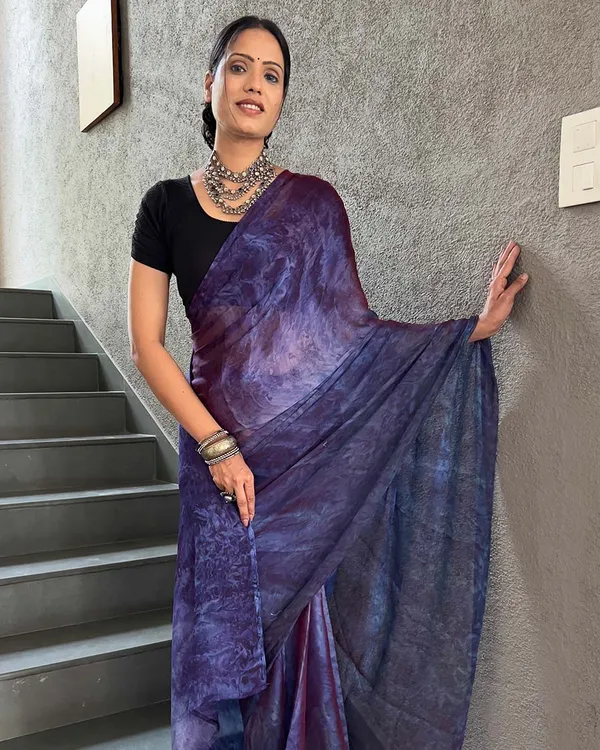 Navy_Blue_Color_1-Minute_Ready_To_Wear_Naylon_Saree_With_Blouse_Piece