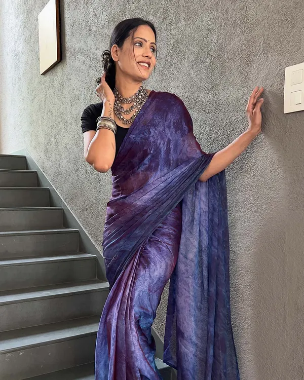 Navy_Blue_Color_1-Minute_Ready_To_Wear_Naylon_Saree_With_Blouse_Piece