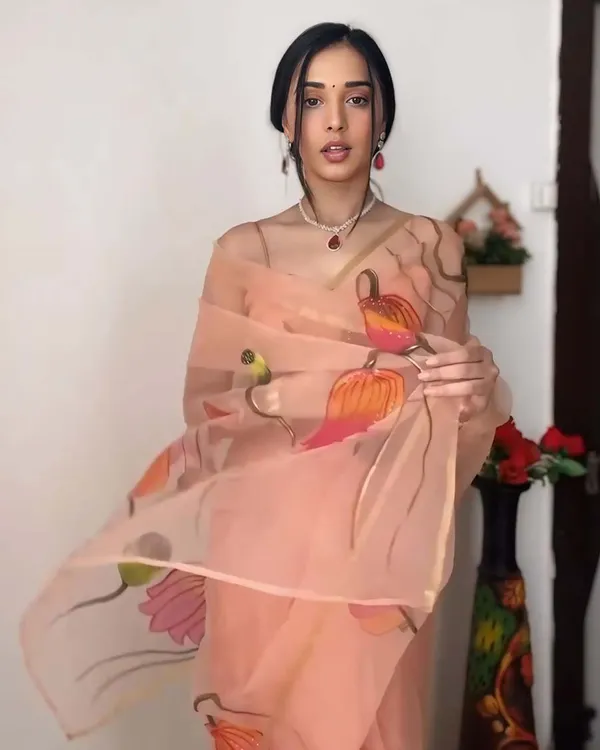Peach_Color_1-Minute_Ready_To_Wear_Organza_Saree_With_Blouse_Piece