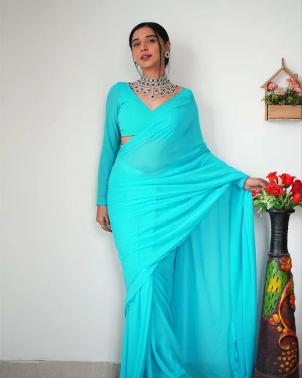 Bottle_Green_Color_1-Minute_Ready_To_Wear_Georgette_Saree_With_Blouse_Piece