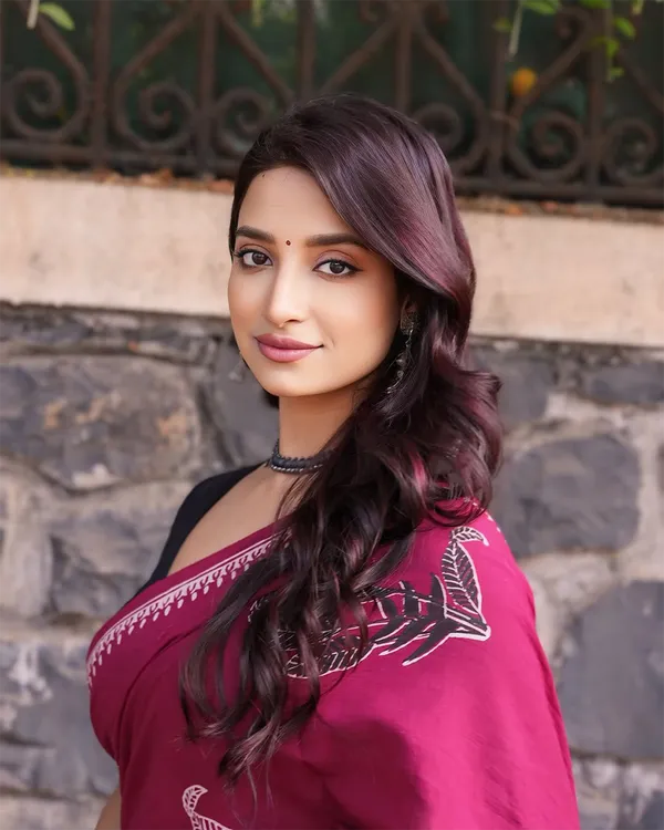 Pink_Color_Mulmul_Cotton_1_-_Minute_Ready_to_Wear_Saree_with_Pocket_and__Blouse_Piece