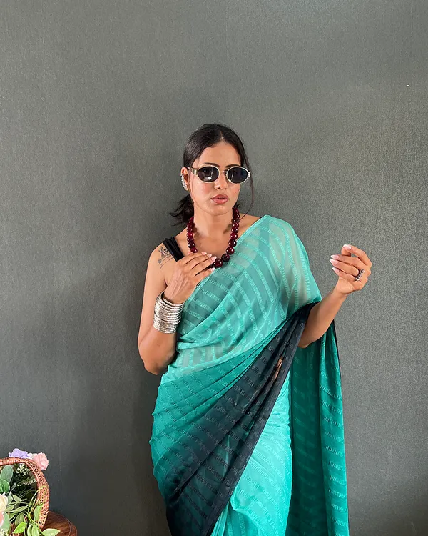 Bottle_Green_Color_1-Minute_Ready_To_Wear_Georgette_Saree_With_Blouse_Piece