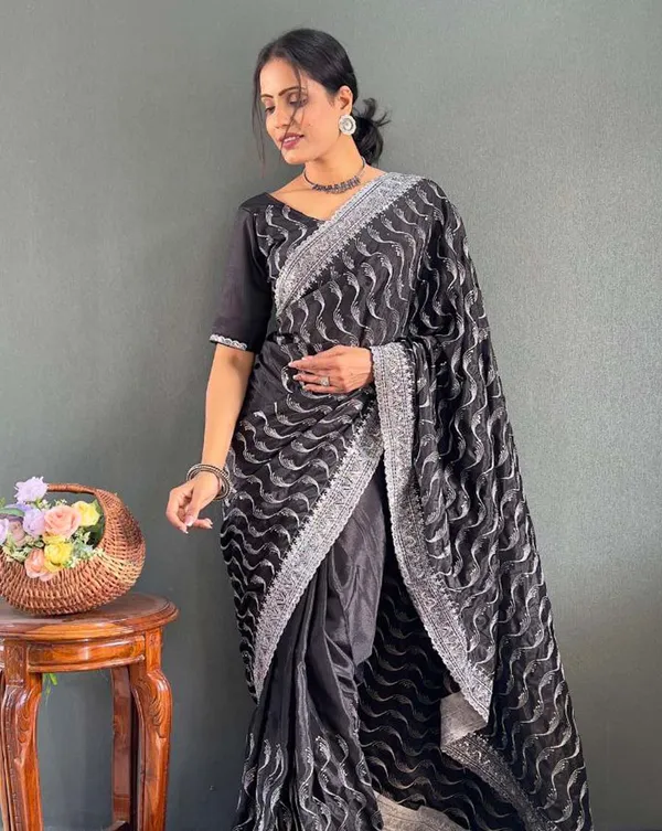 Black_Color_1_-_Minute_Ready_to_Wear_Chinnon_Silk_Saree_with_Unstitch_Blouse_Piece