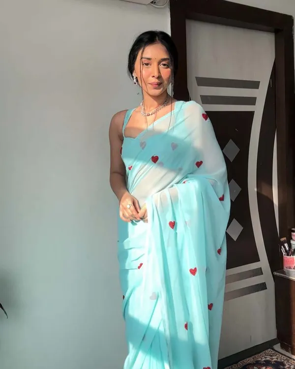 Sky_Blue_Color_1-Minute_Ready_To_Wear_Georgette_Saree_With_Blouse_Piece