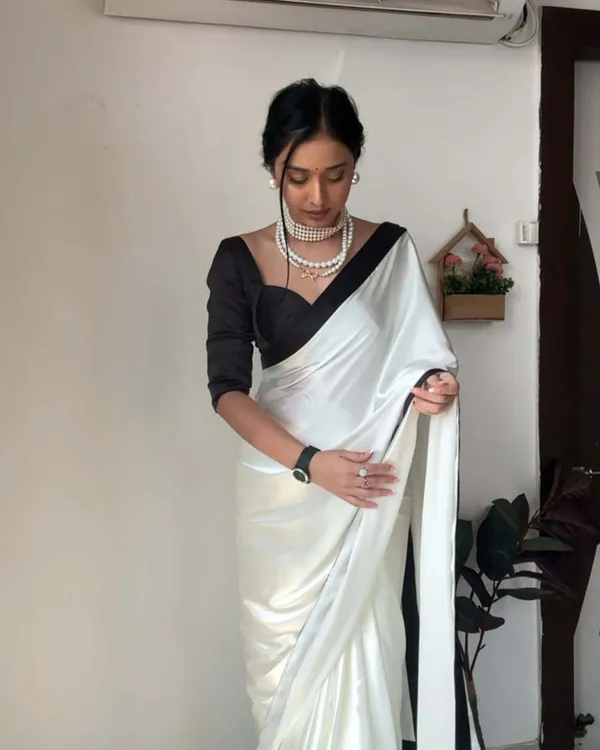 White_Color_1-Minute_Ready_To_Wear_Georgette_Saree_With_Blouse_Piece