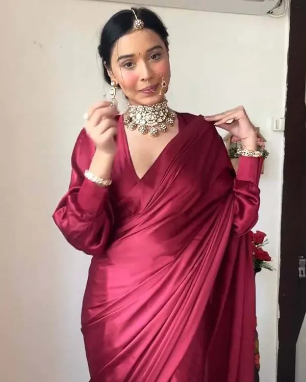Marron_Color_1-Minute_Ready_To_Wear_Satin_Saree_With_Blouse_Piece